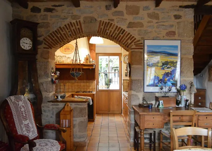 Le Tilleul * 昂格拉尔